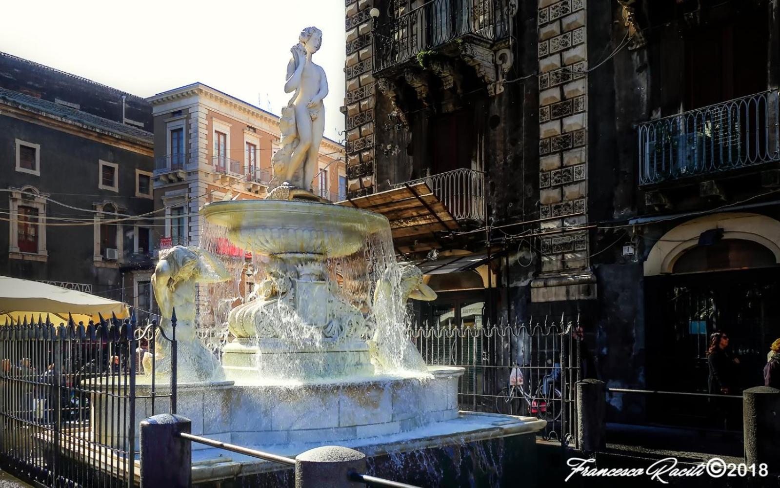 Affittacamere Clemente House Centro Meravigliosa Matrimoniale Catania